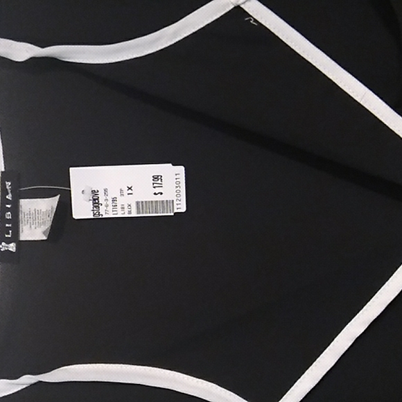 Nwt Black and white blouse - Picture 3 of 6